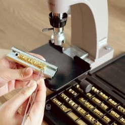 Craftplus Pro Hand Press Type Holder 6 Craftplus Pro Hand Press Type Holder -Hand Tools Store 374 396102.SLC .02